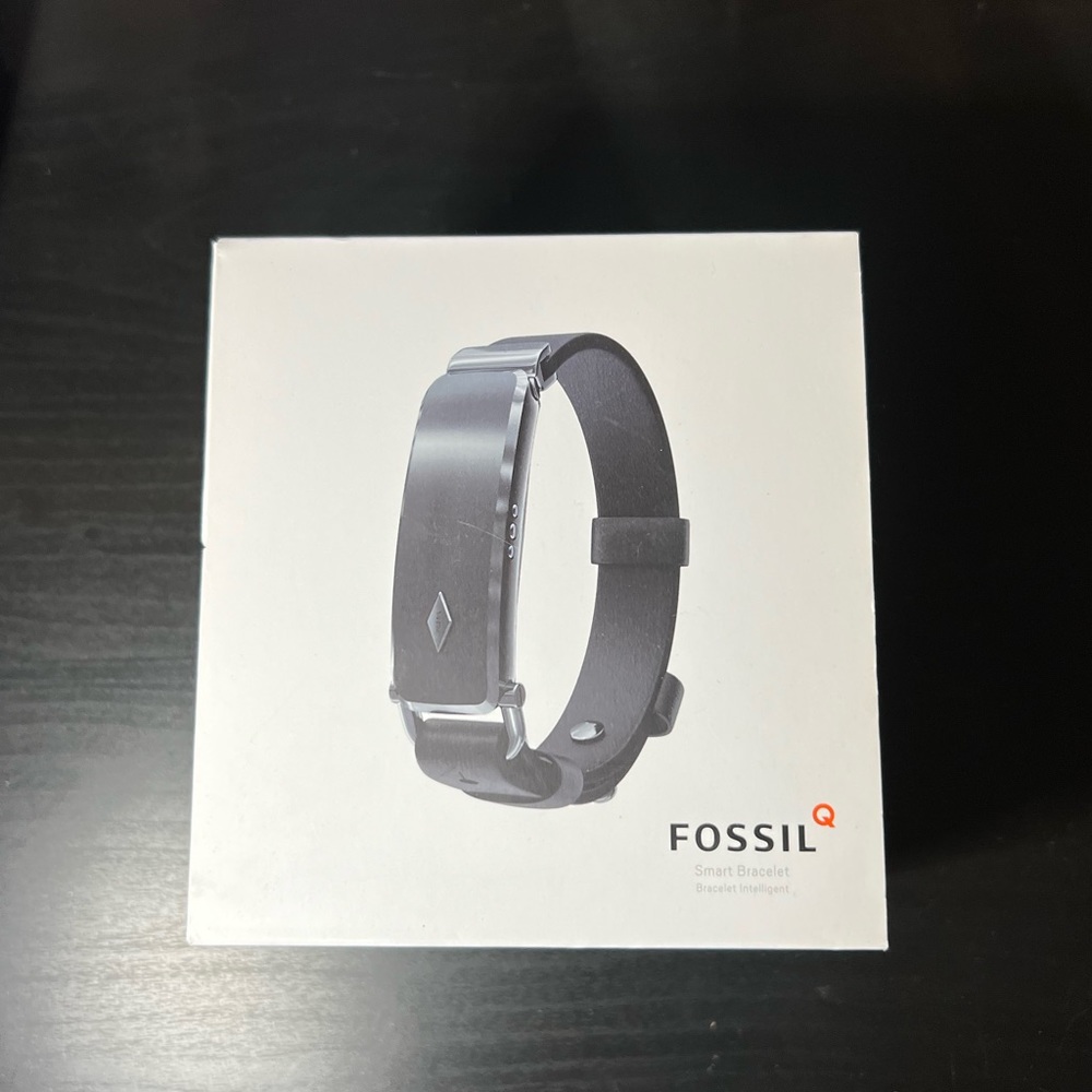 Fossil smart bracelet in black
